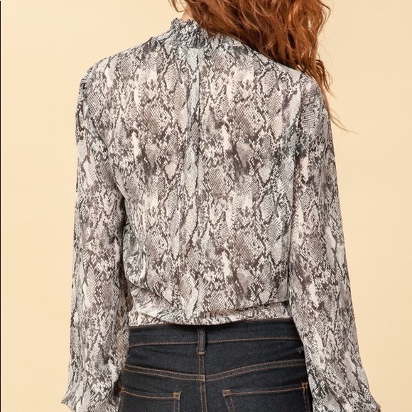 SOLD OUT - Picture 6 of 8